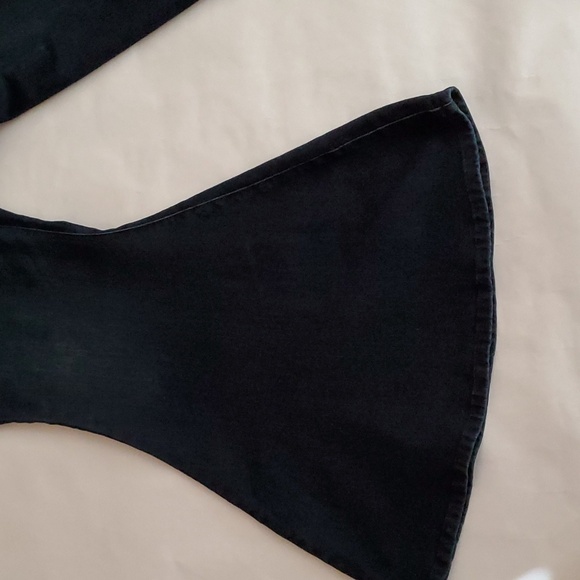 NWOT ELOQUII Classic Fit Bell Bottom Jeans sz.20 - Picture 3 of 9